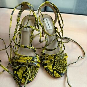 GORGEOUS ANTONIO MELANI HEELS SIZE 10